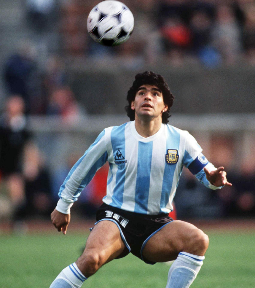 Video: E, tako je to radio Maradona!