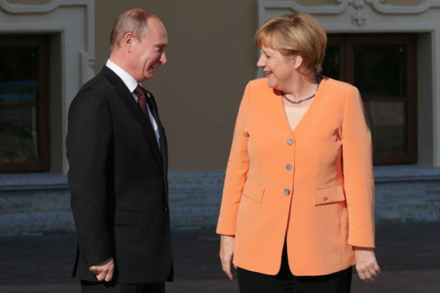 Меркелова против укидања санкција Русији