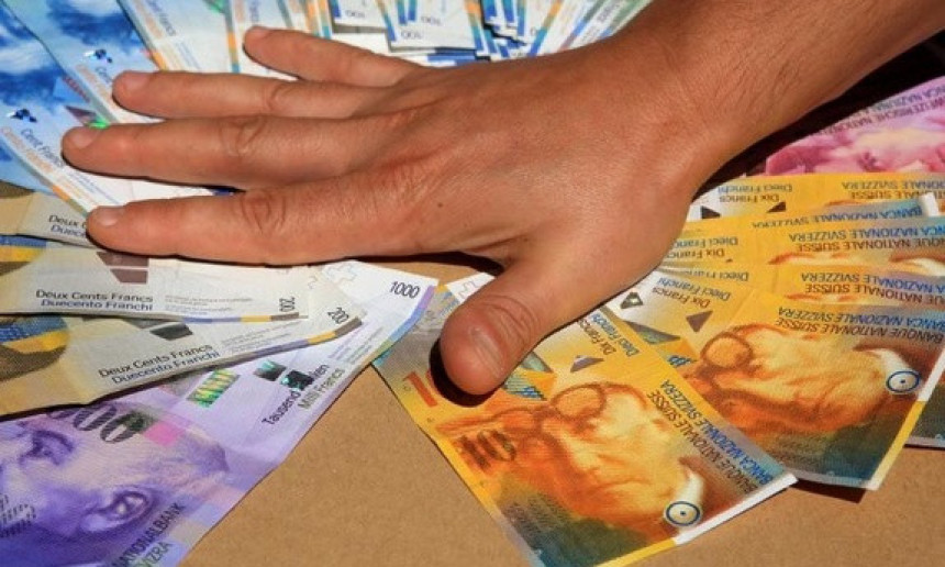 Švajcarski franak napravio lom u BiH