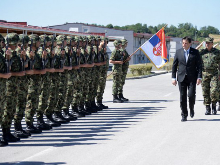 Србија ће остати војно неутрална