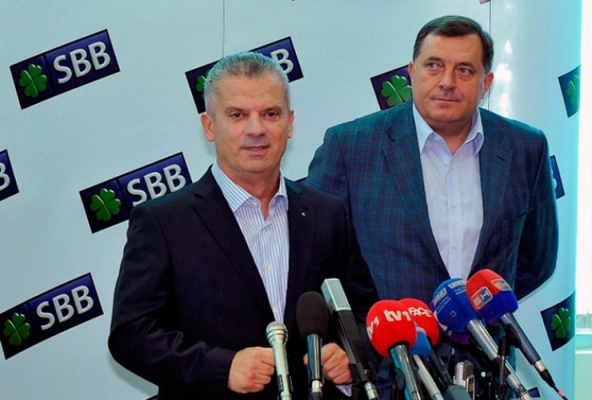 Evropa 'traži' da se u vlast uključe Dodik i Radončić!?