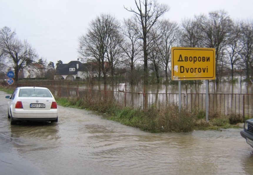 Bijeljina: Protest ispred gradske uprave
