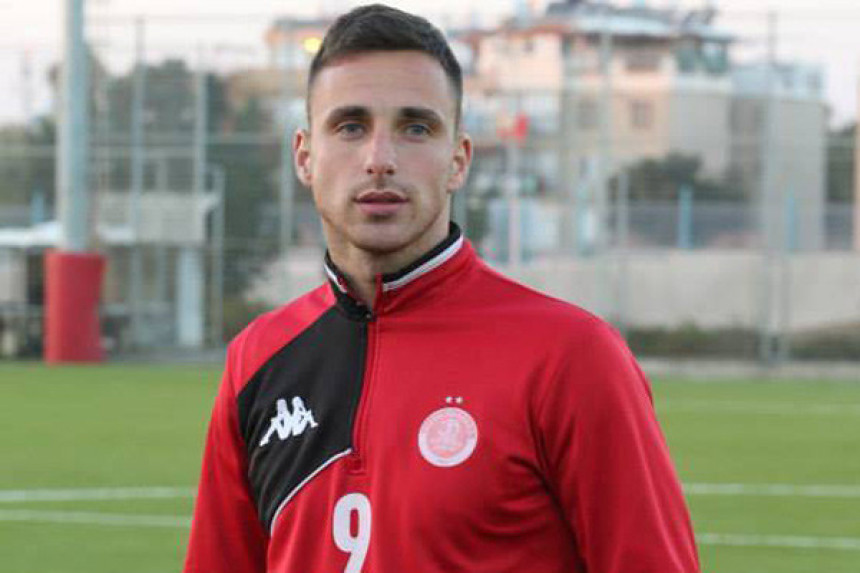 Звезда довела још једно појачање!