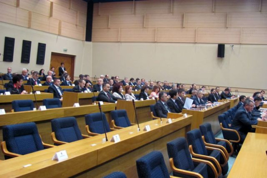 Skupština Srpske raspravlja o poljoprivredi