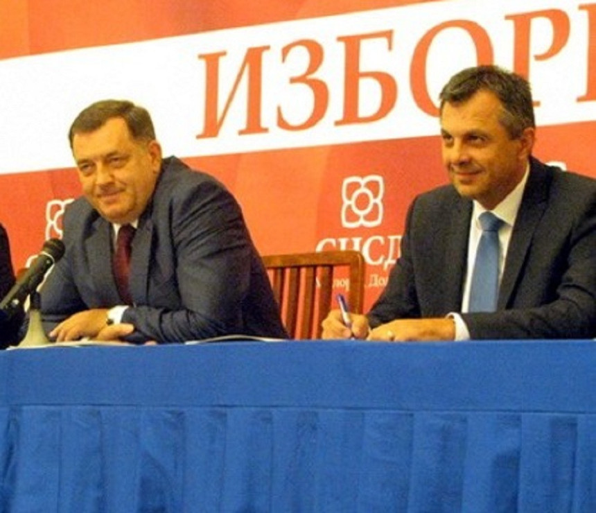  Nastavljen sukob Radojičića i Dodika   