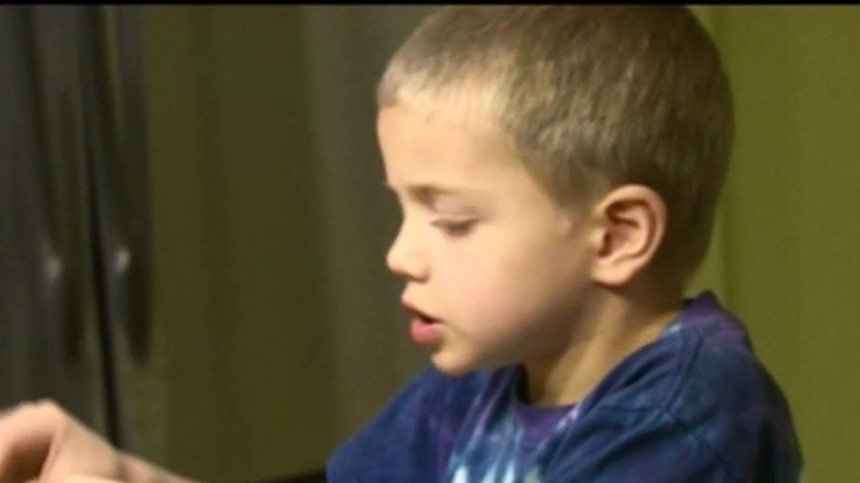 Dječak prebolio rak, bori se za obavezno vakcinisanje