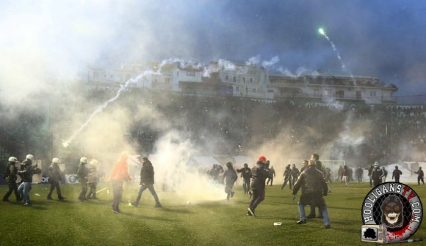 Видео - Олимпијакос: Побједио је закон џунгле!