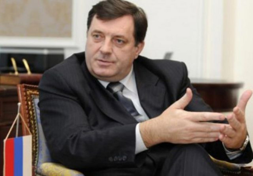 Dodik ponovo optužio Savez za promjene