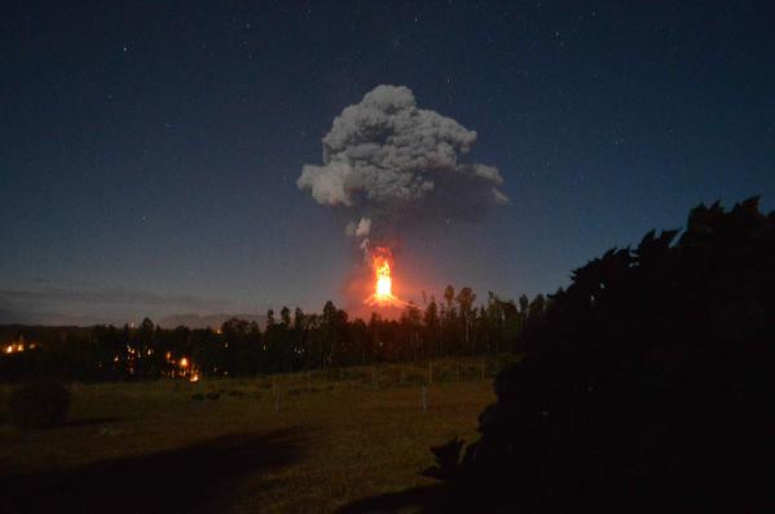 Ерупција вулкана у Чилеу, евакуисано становништво