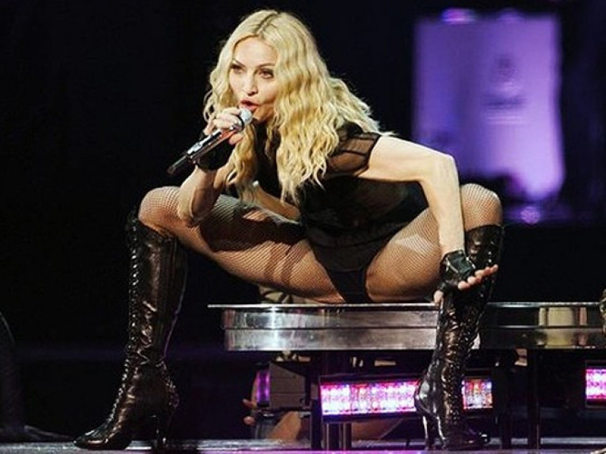 Мадона заказала свјетску турнеју!