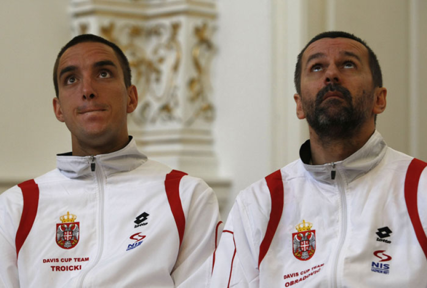 Viktora kaznili, a Agasi se drogirao?!