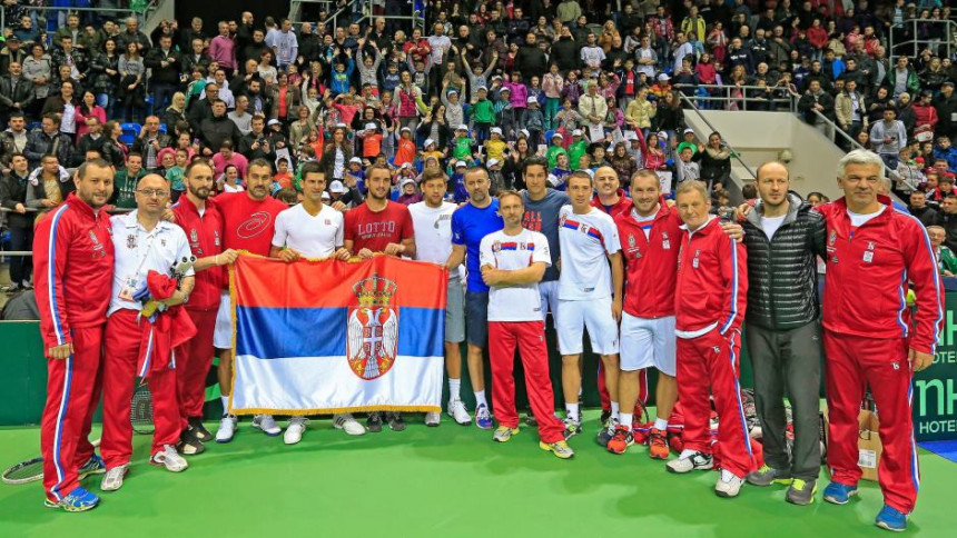 Novak: Skačemo padobranom ako uzmemo Dejvis kup!