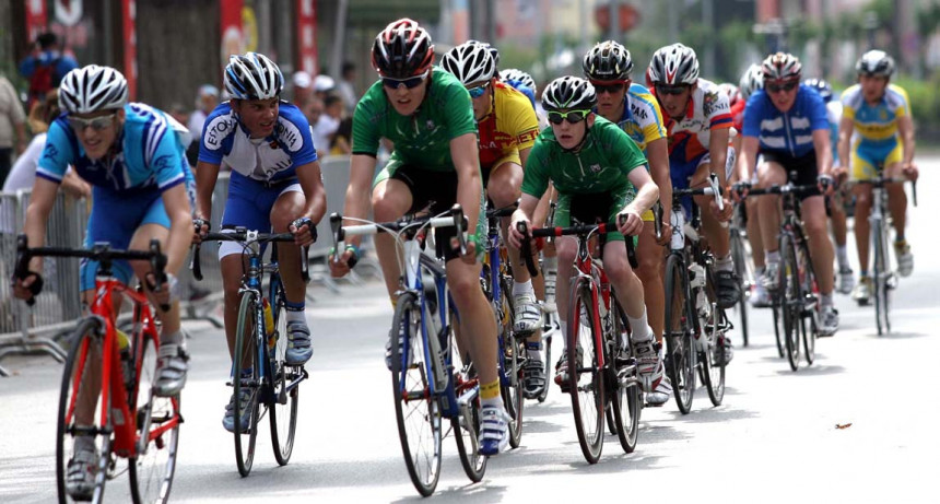 Evo kako je doping zarazio biciklizam!