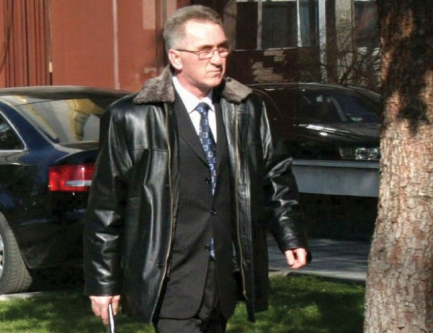 Dukić komandovao zarobljenim Srbima!?