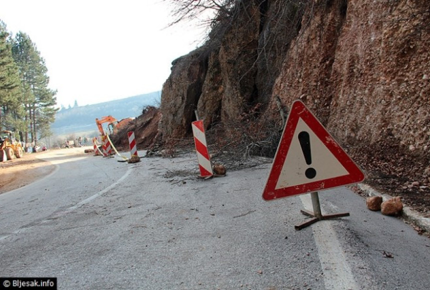 Odroni i klizišta na putevima u Srpskoj