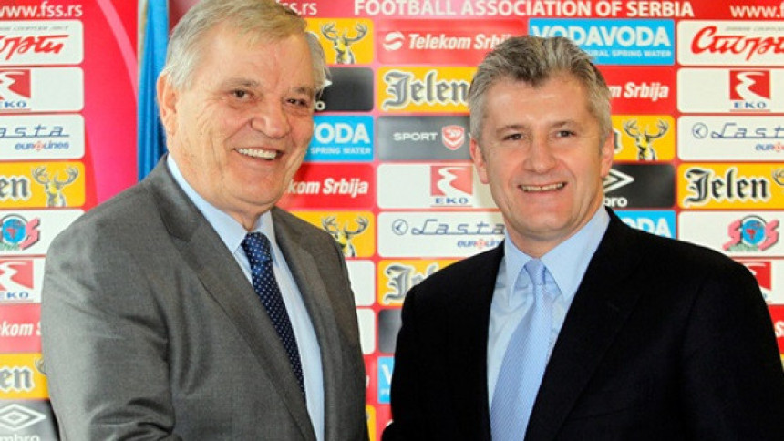 Шта су избјеглице поручиле Толету око Шукера?!