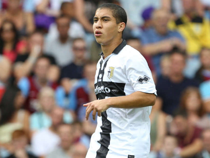 Арсенал користи Пармине проблеме!