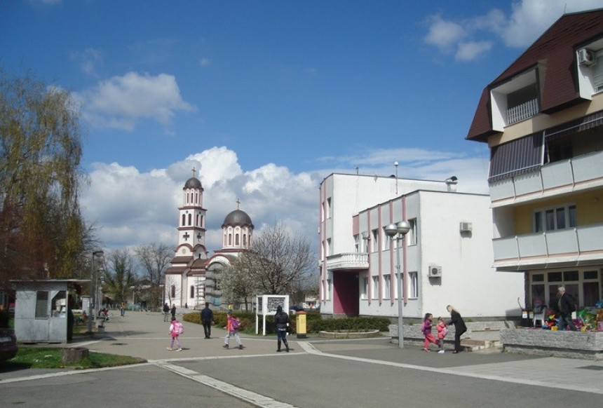 Srbac: Politička previranja