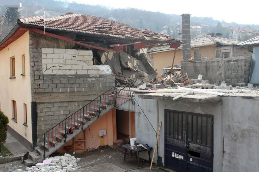 Bojler eksplodirao i uništio kuću
