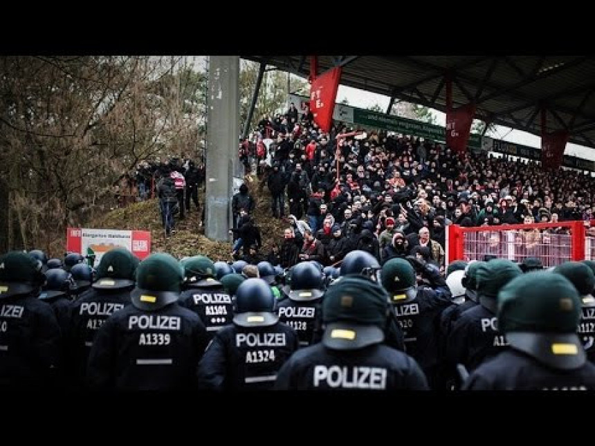 Video: Strašni neredi u Berlinu! Ehej, u Berlinu!!!