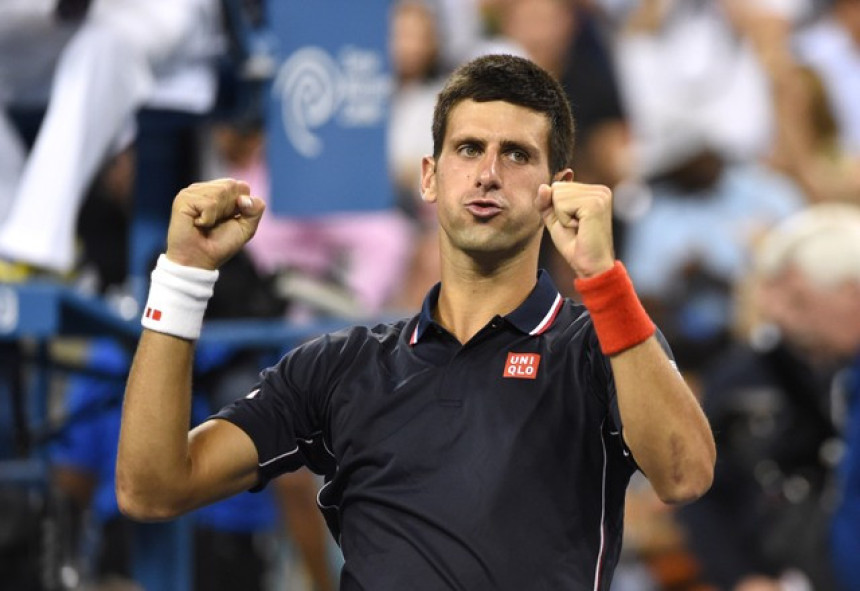 IV, video: Novak prezadovoljan kako igra za sada!