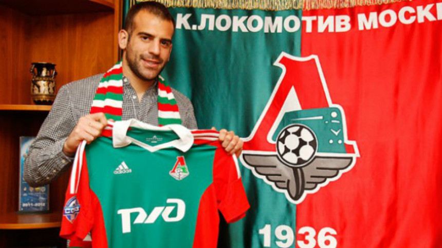 Шкунтелар напада Португалце!