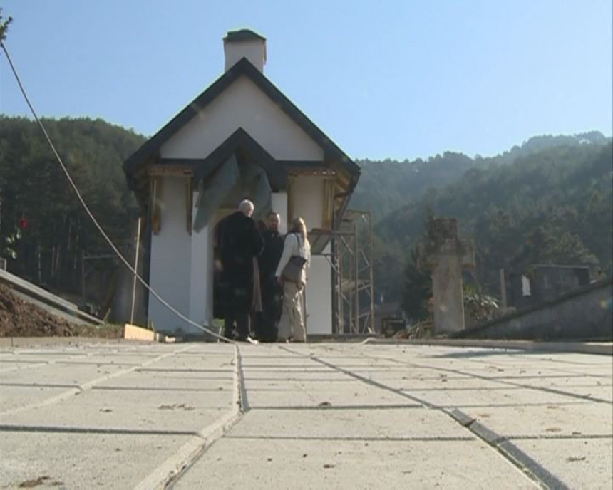 Спомен-капела за српске жртве у Коњицу