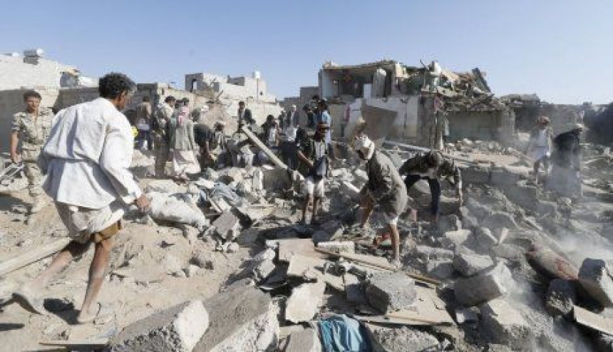 Jemen: Bombardovana vazduhoplovna baza