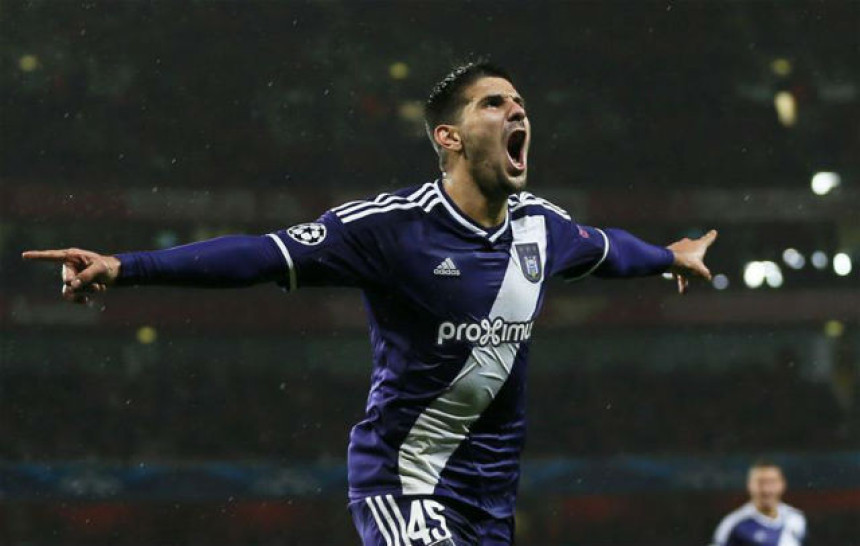 Kakva je ovo zavrzlama oko Mitro-gola?!