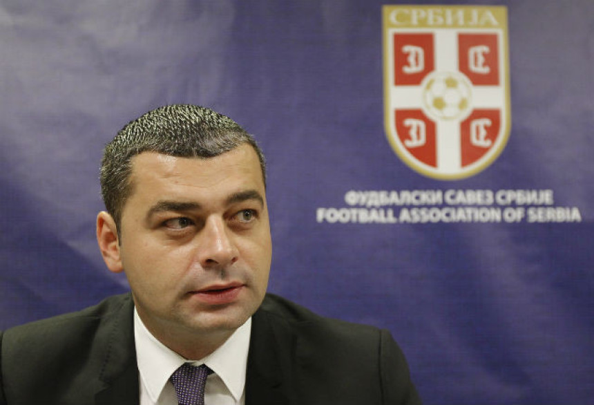 Hajde sad klubovi da vas vidimo! Nema više skrivanja cijene transfera!