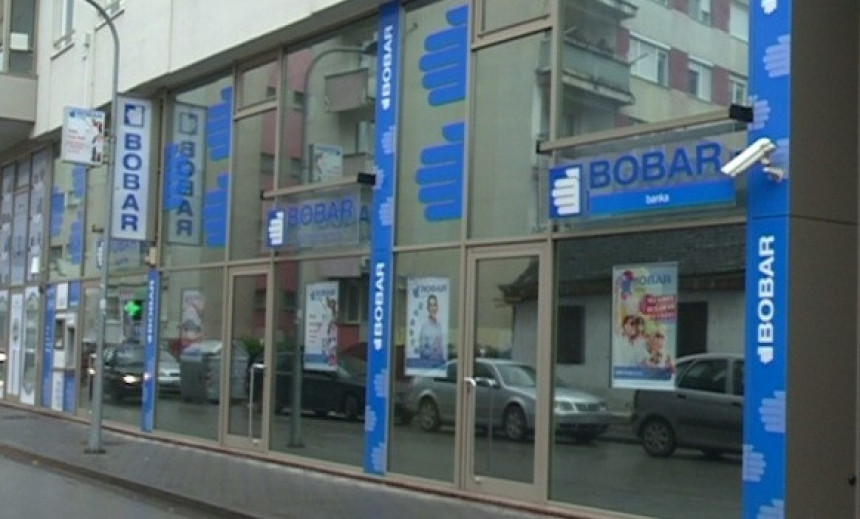 Tišina o Bobar banci čekaju da se zaboravi