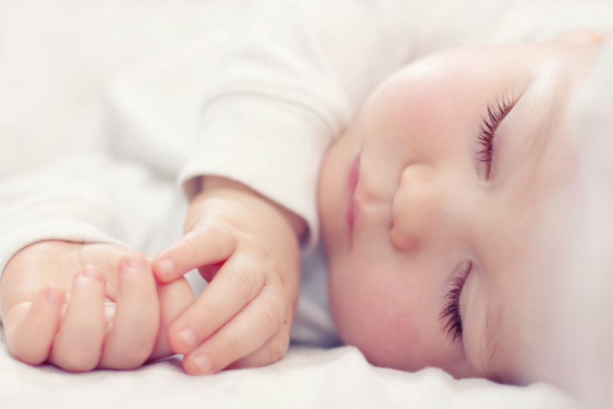 Како да успавате бебу за 40 секунди?  