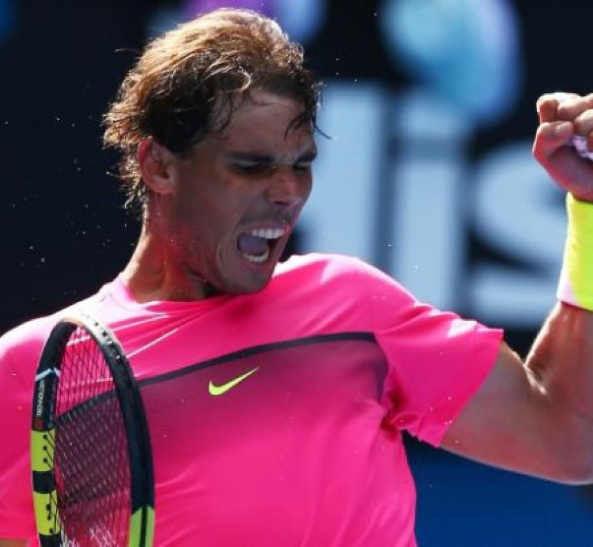 MK: Izner ''za dlaku'' da saplete Rafu!