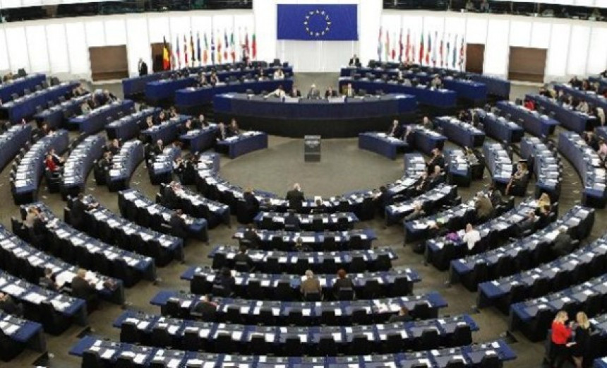 EP zabrinut zbog deklaracije SNSD-a