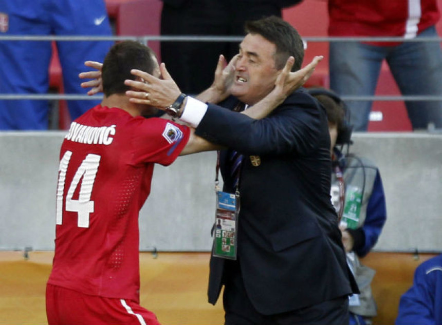 Лане: Србији треба командант попут Антаре!