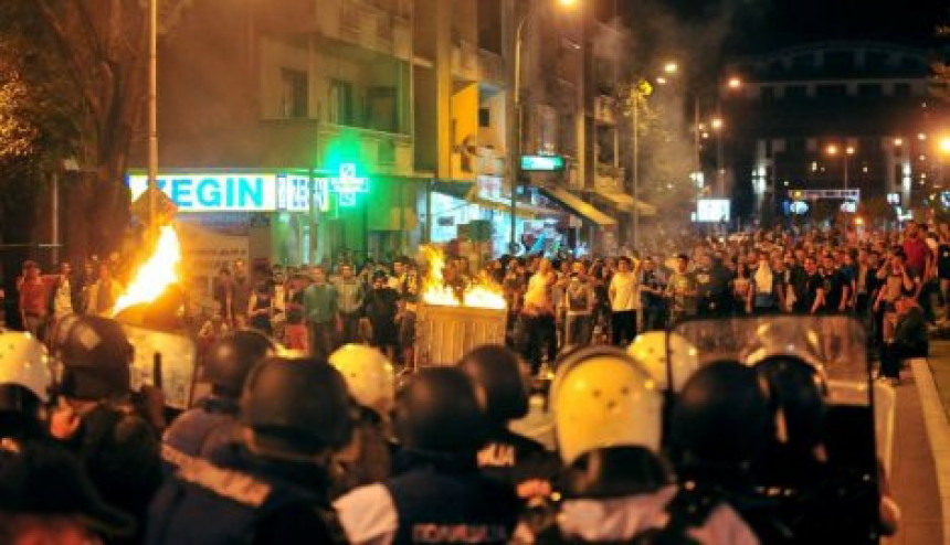 Хаос у Скопљу, више од 20 повријеђених