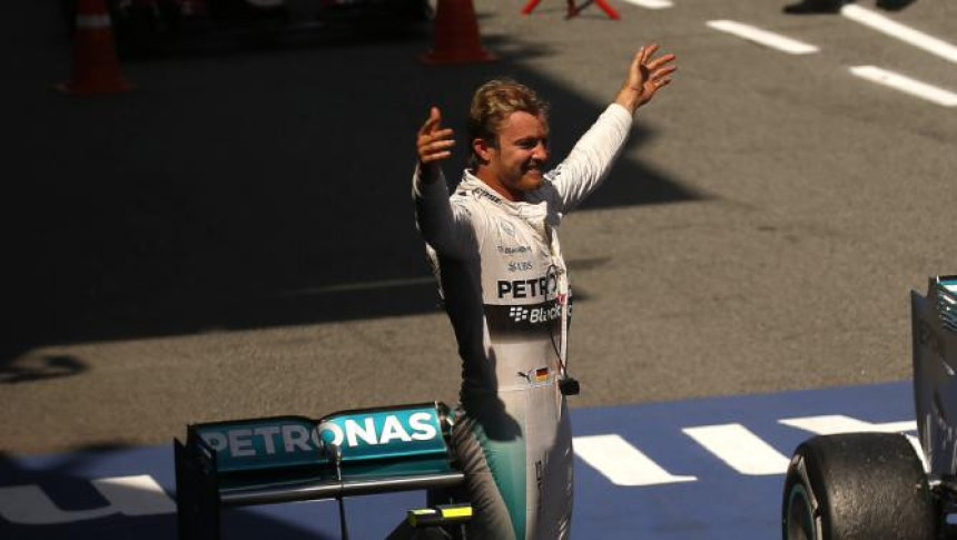 F1: Mercedesov dvostruki trijumf u Španiji!