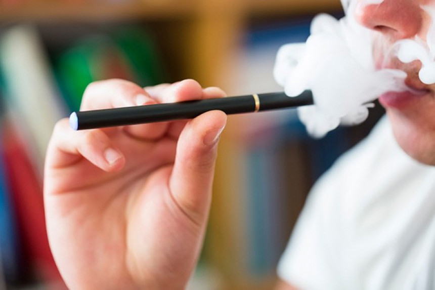 E-cigarete oštećuju pluća koliko i "obične"