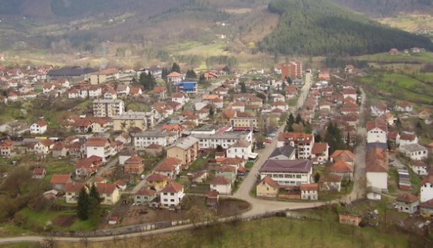 U sudaru povrijeđeni maturanti iz Rudog