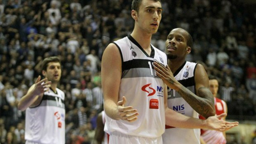 CZT: Nismo mislili o Milutinovu!