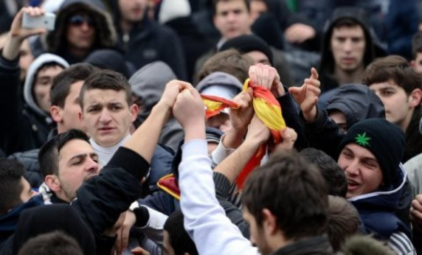Македонци вс Албанци: Овако је све почело