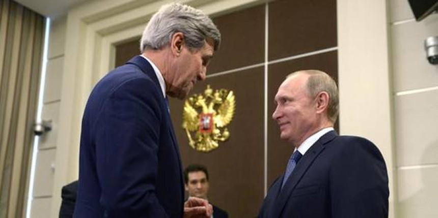 Кери и Путин у срдачном и топлом разговору