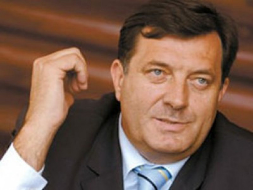 Dodik pozvao stranke iz Srpske da ne uđu u SO 