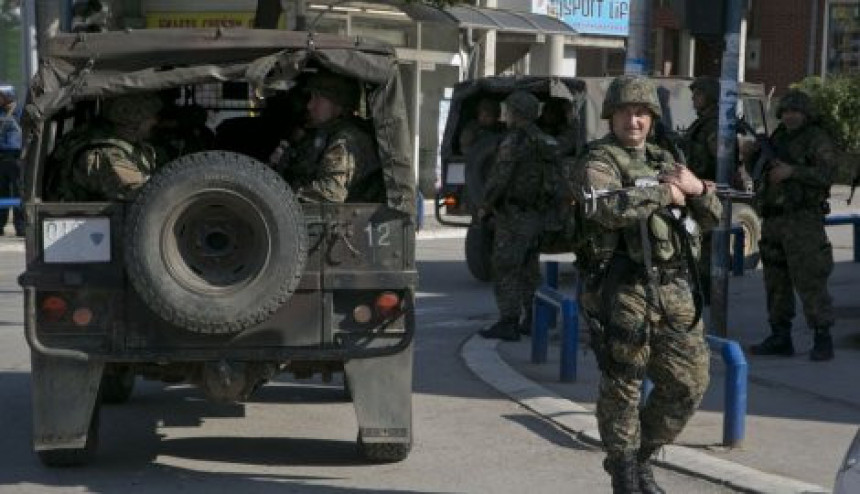 Kumanovo blokirano, traže teroristu