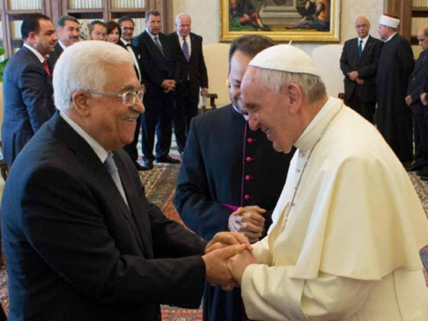 Папа означио Абаса "анђелом мира"