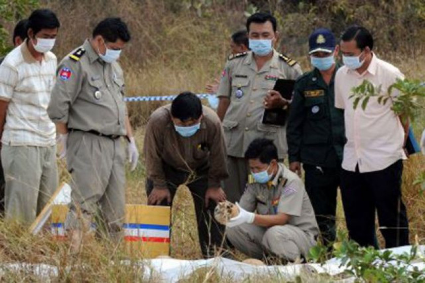 U direktnom sudaru u Kambodži 16 poginulih