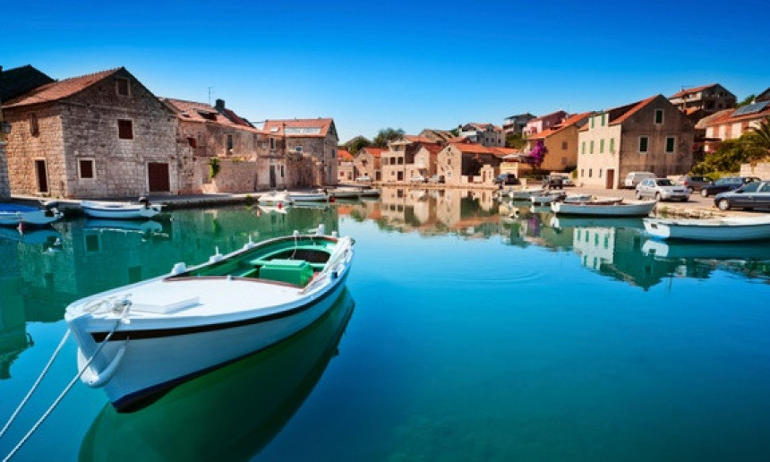 Хрватска има најквалитетнију воду за купање