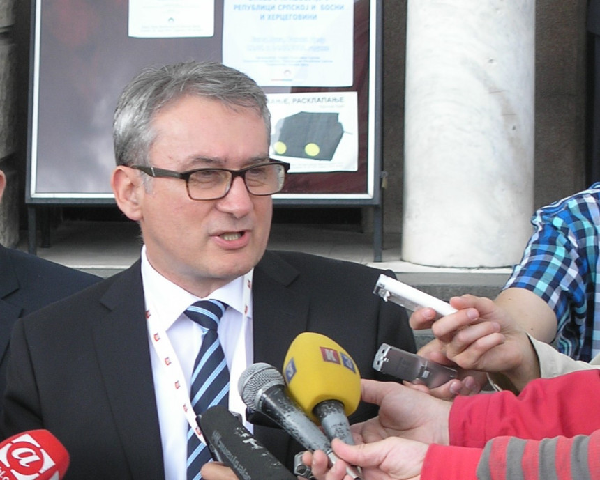 Nadležni se moraju obračunati s kriminalom