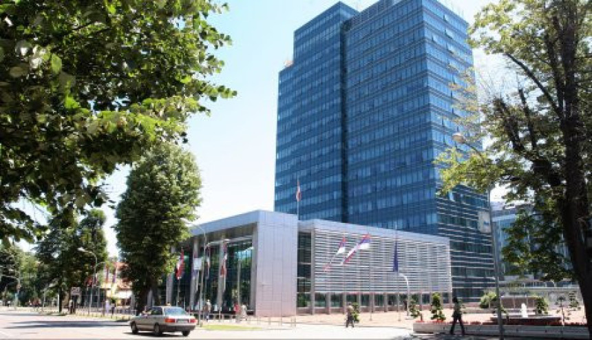 Srpska se zadužuje za još  56 miliona KM