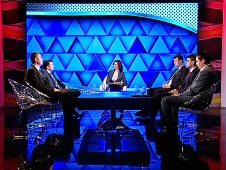 Kraj skupštinske većine ili novi “papci”?